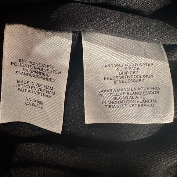 AMAZING Jones Wear Flattering Every Event Worthy Little Black Dress Size:10 - Picture 15 of 15